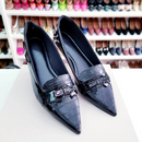 Sapatilha Mocassim bico fino Preta com detalhe Croco