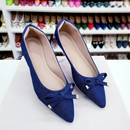 Sapatilha bico fino alongada jeans