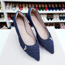 Sapatilha bico fino alongado Adriana Jeans