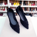 Sapatilha bico fino alongado Infinito Preta