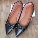 Sapatilha Prime bico fino Preta Laço Brilho