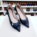 Sapatilhas bico fino alongado Adriana Preta