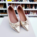 Sapatilha bico fino alongada Dourada de Nozinho