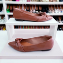 Sapatilha Prime bico fino alongado Caramelo de nozinho