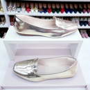 Mocassim bico quadrado Thais Dourado