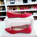 Sapatilha Prime Bico Fino Mariana Vermelha com Detalhes