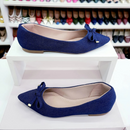 Sapatilha bico fino alongada jeans