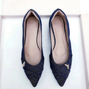 Sapatilha bico fino alongado Adriana Jeans