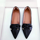 Sapatilha mocassim bico fino alongado Preta Verniz