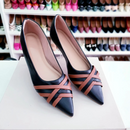 Sapatilha Prime bico fino Preta com Caramelo