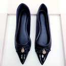 Sapatilha bico fino Preta bico verniz