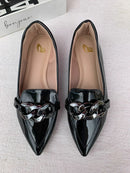 Mocassim Alongada Bege Com Corrente