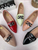 Mocassim Alongado Nude Com Corrente
